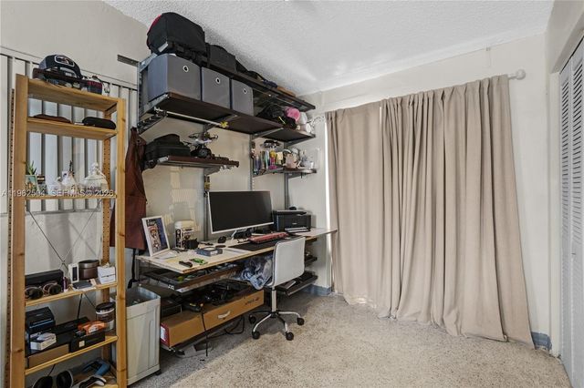 4630 SW 97th Ave, Miami, FL 33165