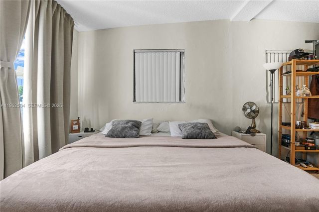 4630 SW 97th Ave, Miami, FL 33165