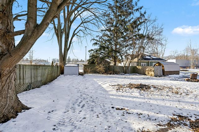 127 N Pleasant Street, Watervliet City, MI 49098