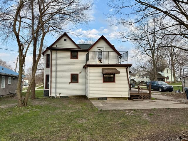 127 N Pleasant Street, Watervliet City, MI 49098