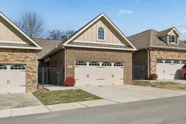 100 Placid Grove Ln Apt 903, Goodlettsville, TN 37072