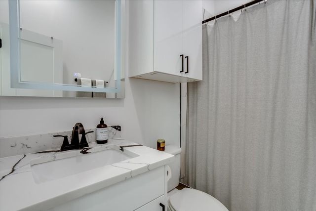 2038 N Prairie Avenue 104, Dallas, TX 75204