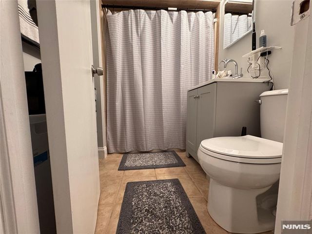 15 17th Street 1, Hawthorne, NJ 07506