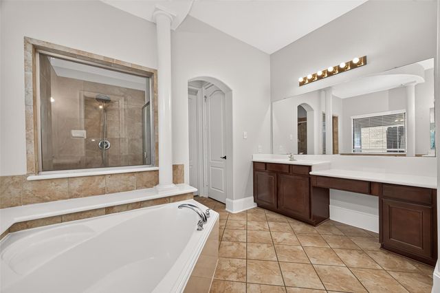 20422 Horseshoe Canyon Drive, Cypress, TX 77433