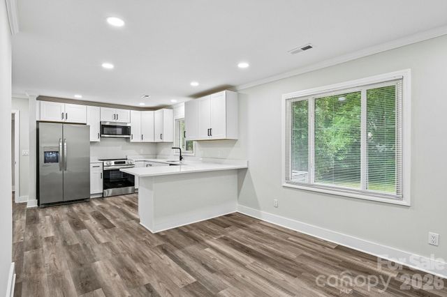 4022 Southgate Drive, Charlotte, NC 28205