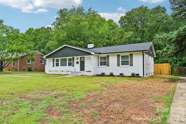 4022 Southgate Drive, Charlotte, NC 28205