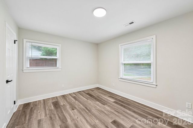 4022 Southgate Drive, Charlotte, NC 28205