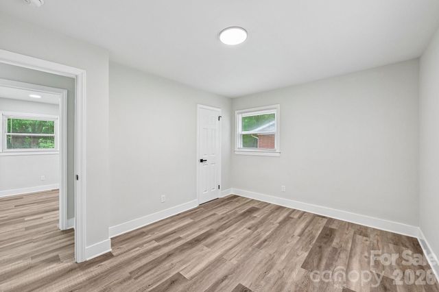 4022 Southgate Drive, Charlotte, NC 28205