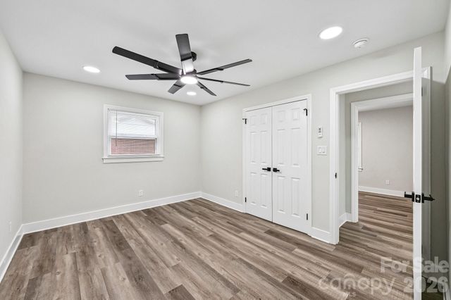 4022 Southgate Drive, Charlotte, NC 28205