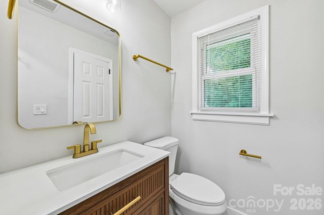 4022 Southgate Drive, Charlotte, NC 28205