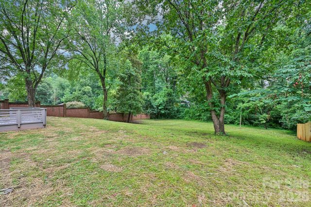 4022 Southgate Drive, Charlotte, NC 28205