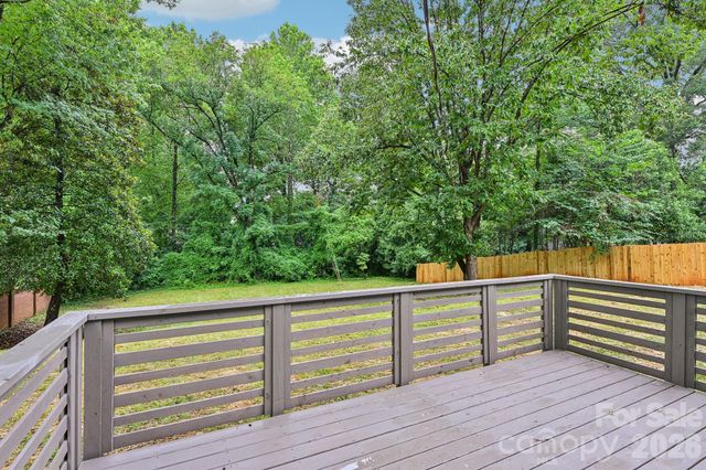 4022 Southgate Drive, Charlotte, NC 28205