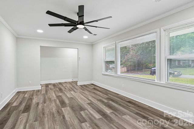 4022 Southgate Drive, Charlotte, NC 28205