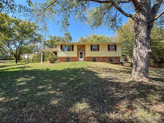 5977 Maple Street, Park Hills, MO 63601