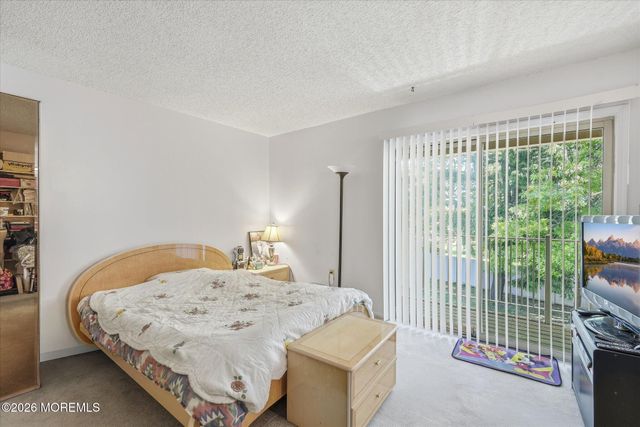 8 Stuart Drive 4, Freehold, NJ 07728