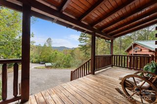 80 Slow Lane, Whittier, NC 28789
