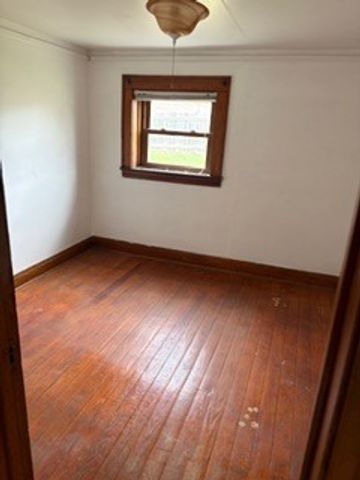 5147 S Lorel Avenue, Chicago, IL 60638