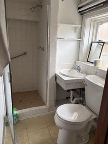 5147 S Lorel Avenue, Chicago, IL 60638