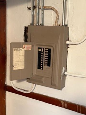 5147 S Lorel Avenue, Chicago, IL 60638