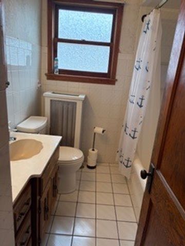 5147 S Lorel Avenue, Chicago, IL 60638