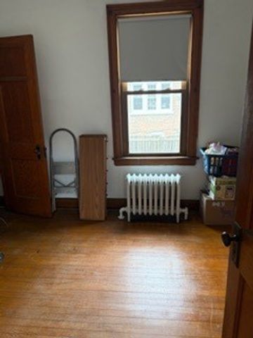 5147 S Lorel Avenue, Chicago, IL 60638