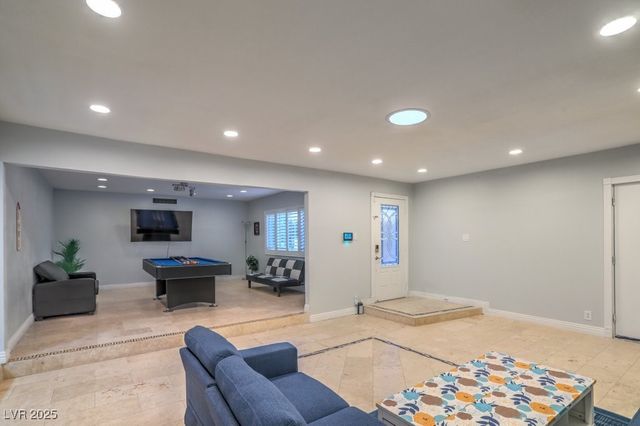 2505 Laurie Drive, Las Vegas, NV 89102