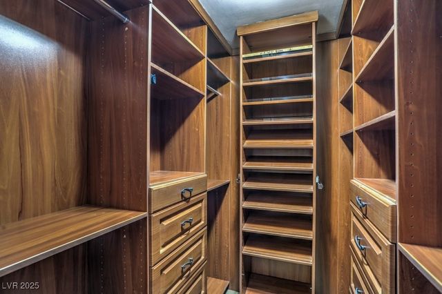 2505 Laurie Drive, Las Vegas, NV 89102