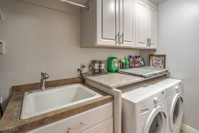 2505 Laurie Drive, Las Vegas, NV 89102