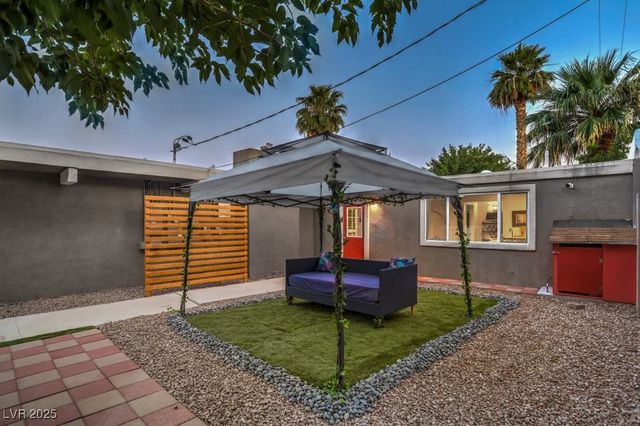 2505 Laurie Drive, Las Vegas, NV 89102