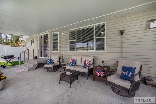 660 Regency Lane, Idaho Falls, ID 83402