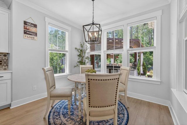 386 Oak Park Street, Summerville, SC 29486