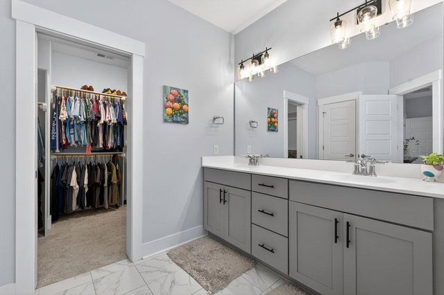 386 Oak Park Street, Summerville, SC 29486