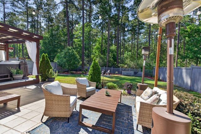 386 Oak Park Street, Summerville, SC 29486