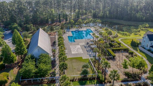386 Oak Park Street, Summerville, SC 29486