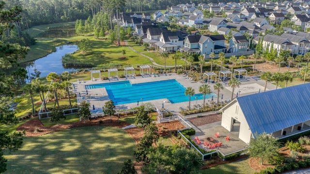 386 Oak Park Street, Summerville, SC 29486