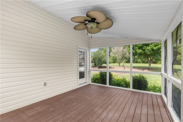 172 Oaklawn Road, Pelzer, SC 29669