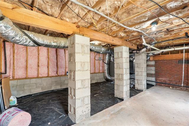 172 Oaklawn Road, Pelzer, SC 29669