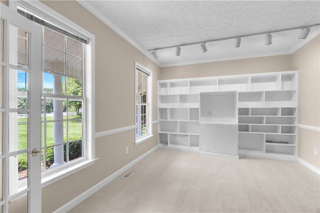 172 Oaklawn Road, Pelzer, SC 29669