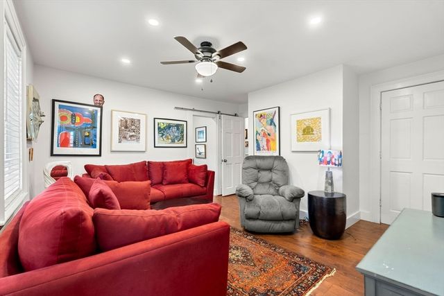 10 Daniels Street 2, Salem, MA 01970