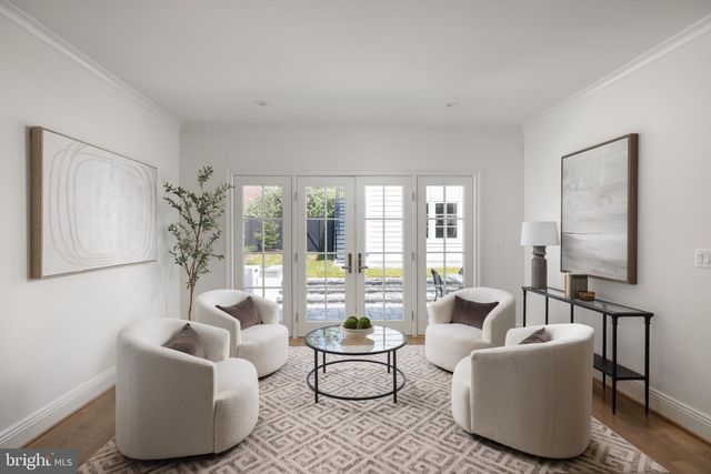 3543 ALBEMARLE ST NW, Washington, DC 20008