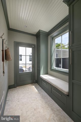 3543 ALBEMARLE ST NW, Washington, DC 20008