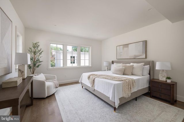 3543 ALBEMARLE ST NW, Washington, DC 20008