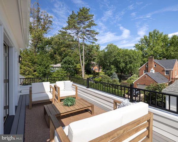 3543 ALBEMARLE ST NW, Washington, DC 20008