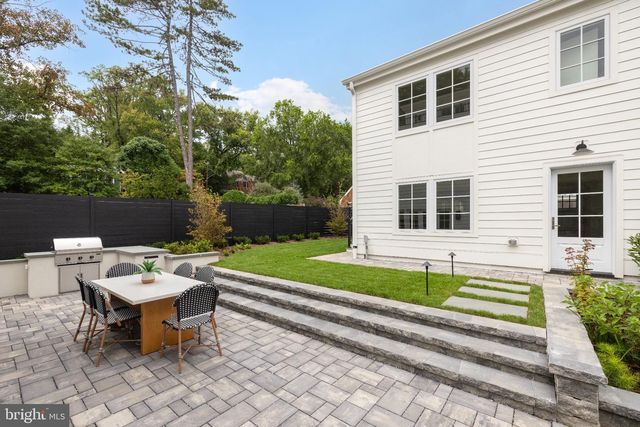 3543 ALBEMARLE ST NW, Washington, DC 20008