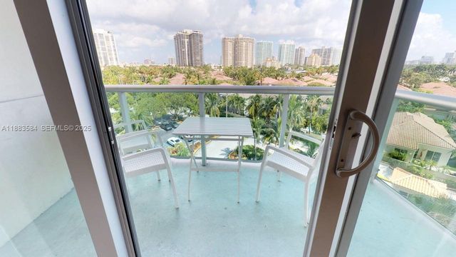 19370 Collins Avenue 620, Sunny Isles Beach, FL 33160