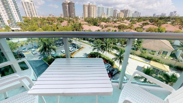 19370 Collins Avenue 620, Sunny Isles Beach, FL 33160