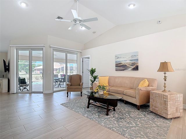 70 CLUBHOUSE ROAD, Rotonda West, FL 33947