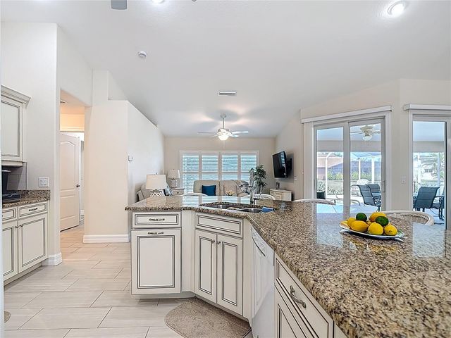 70 CLUBHOUSE ROAD, Rotonda West, FL 33947