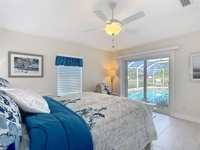 70 CLUBHOUSE ROAD, Rotonda West, FL 33947