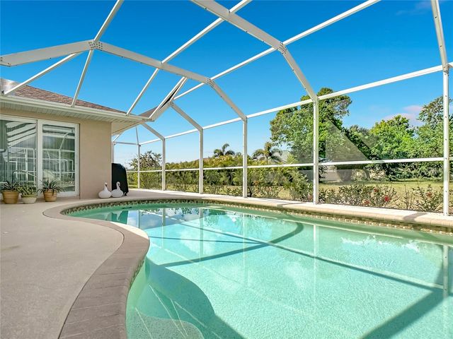 70 CLUBHOUSE ROAD, Rotonda West, FL 33947